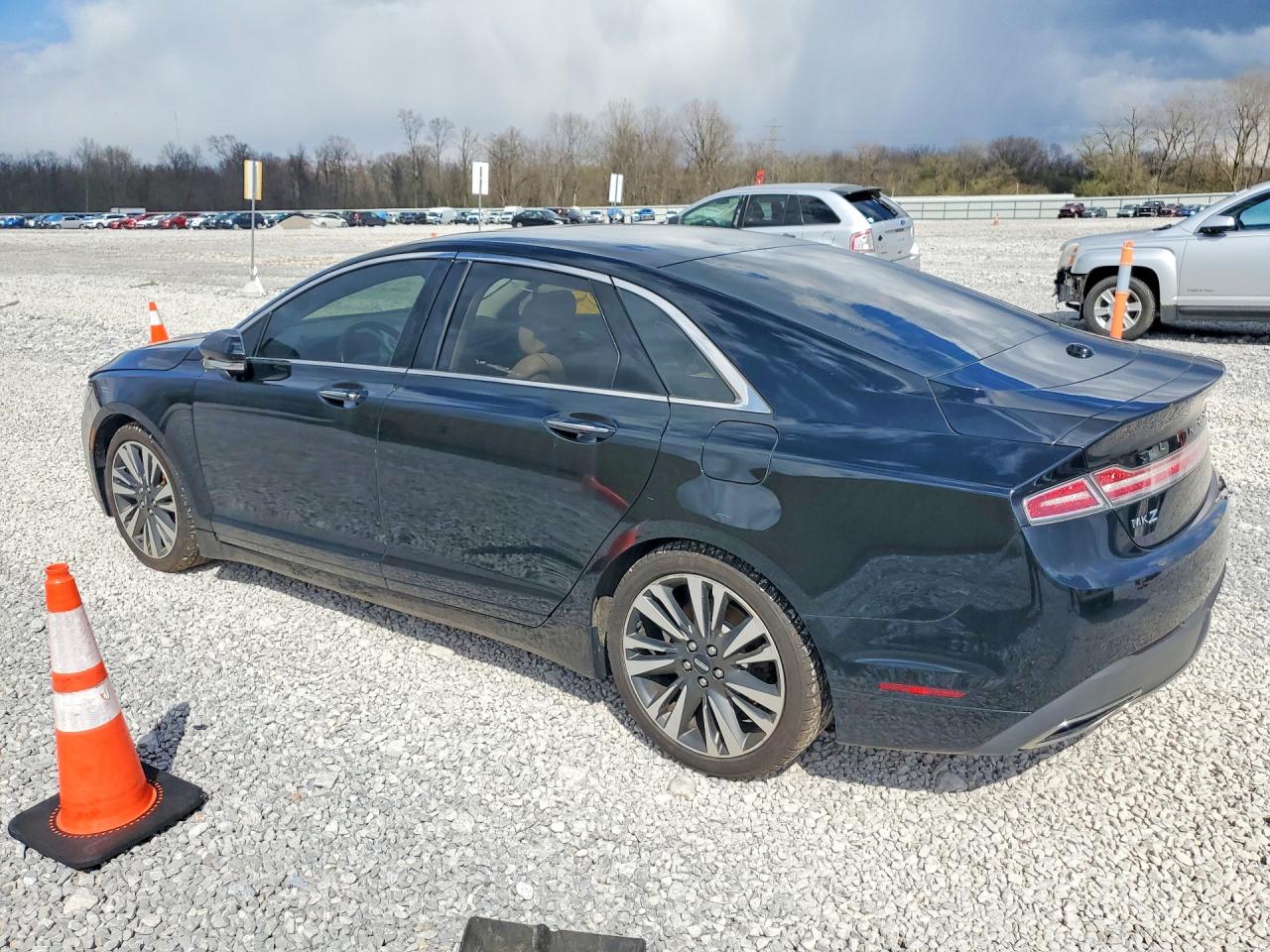 Lincoln MKZ Reserve