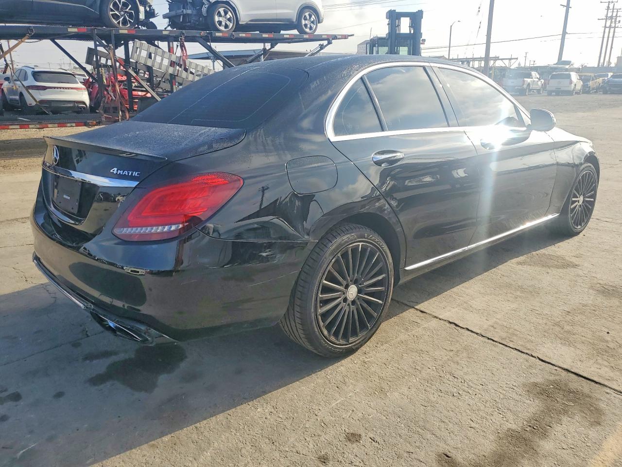 Mercedes-Benz C-Class 300 4matic