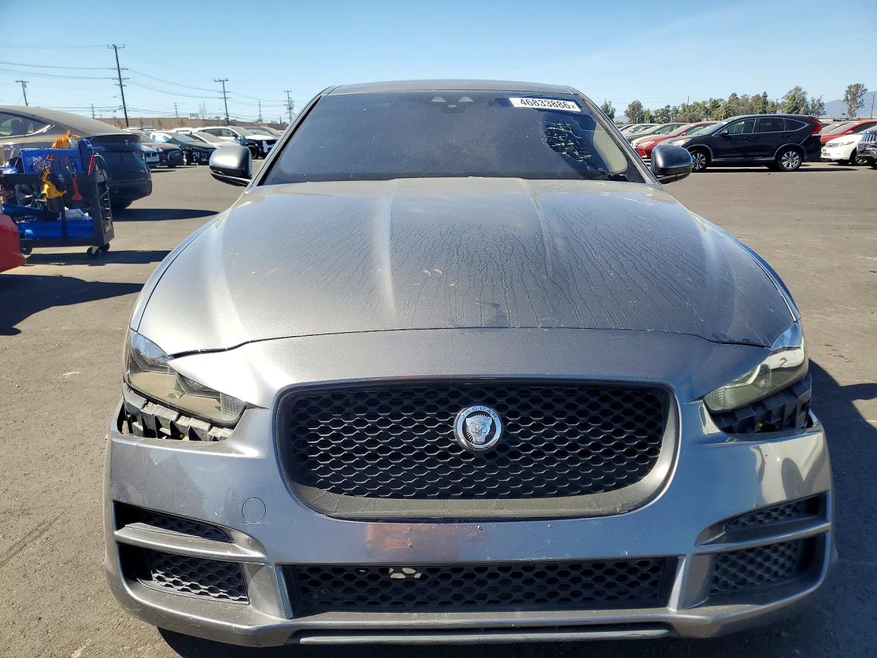 Jaguar XE Premium