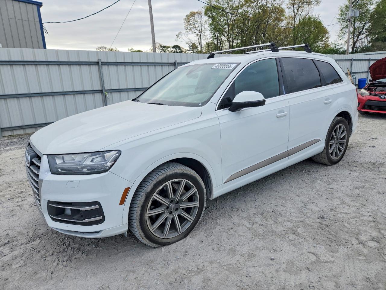 Salvage Audi Q7 Image