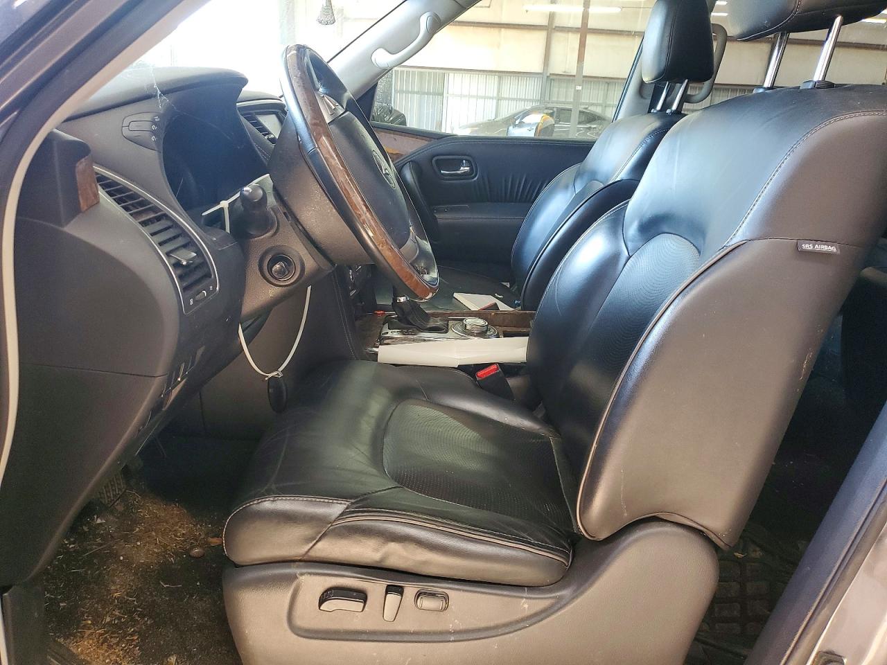 INFINITI Qx Base