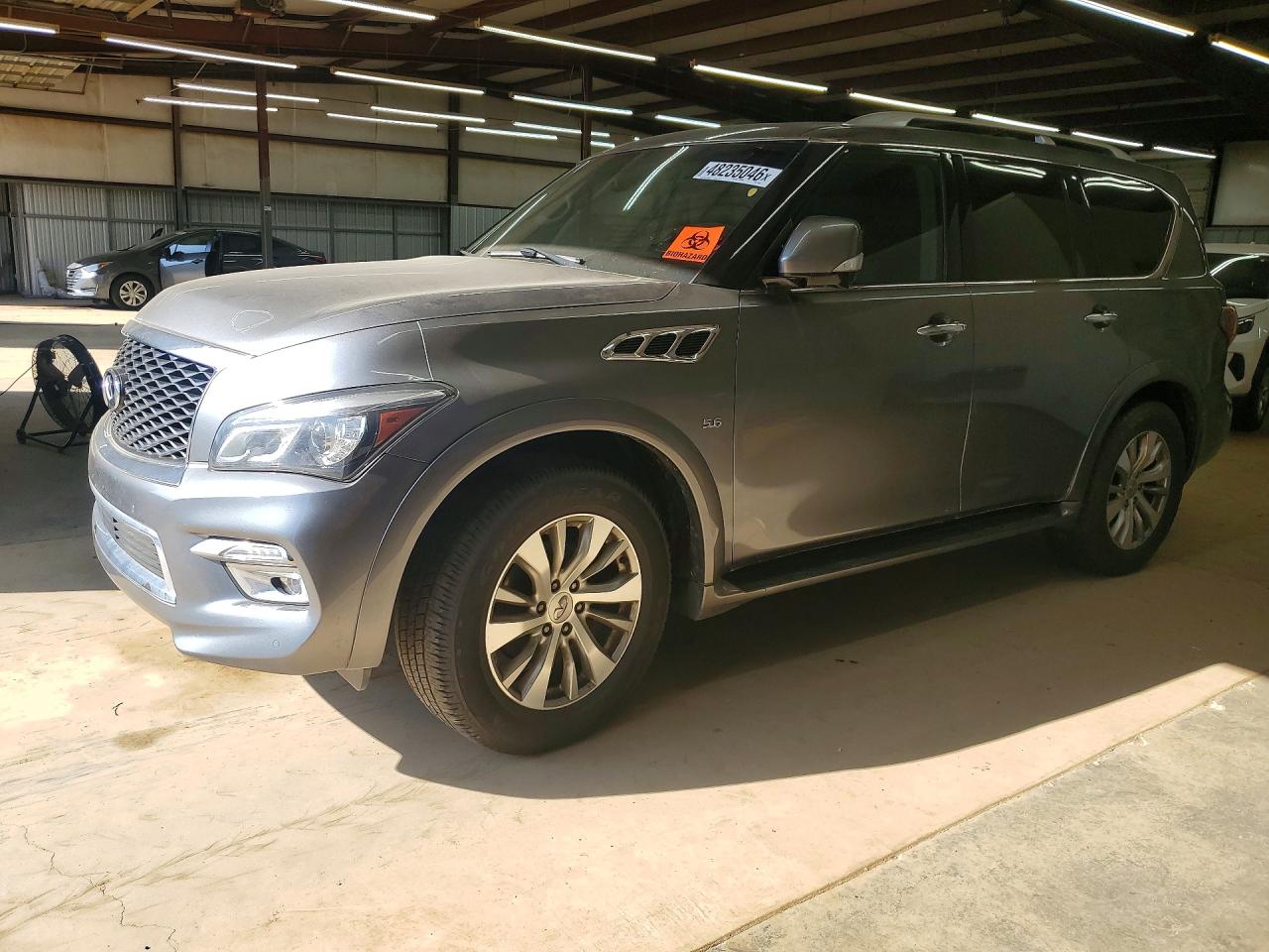 Salvage INFINITI Qx Image