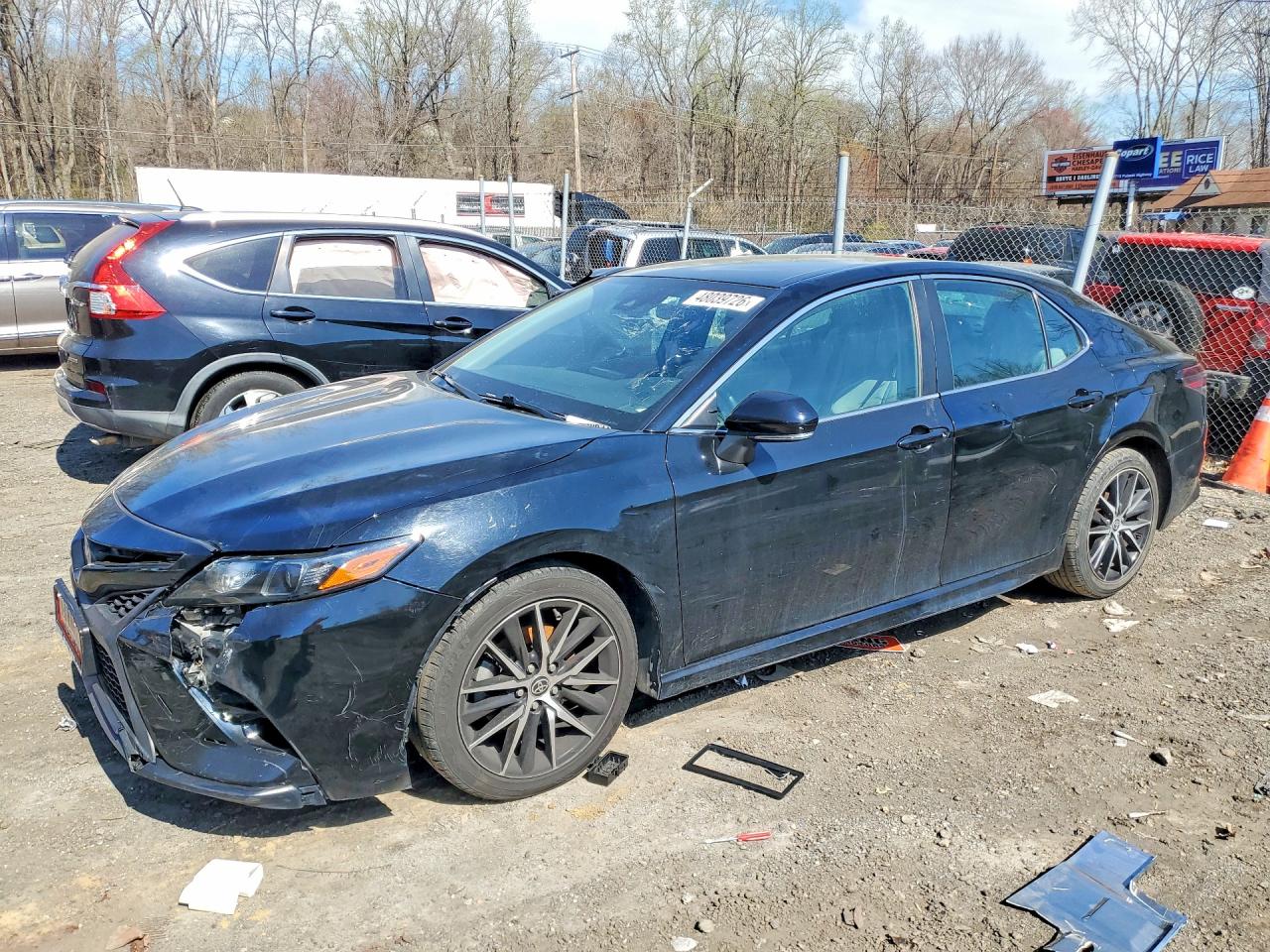 Salvage Toyota Camry Image