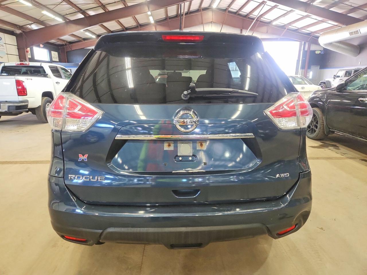 Nissan Rogue S