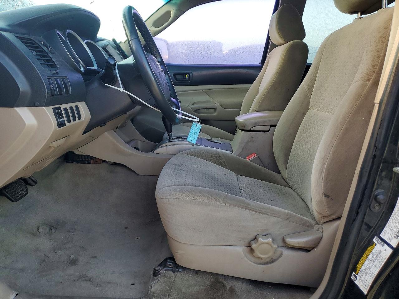 Toyota Tacoma Prerunner V6