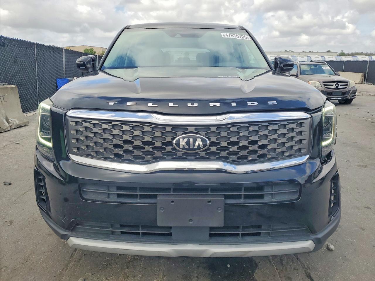 Kia Telluride Lx