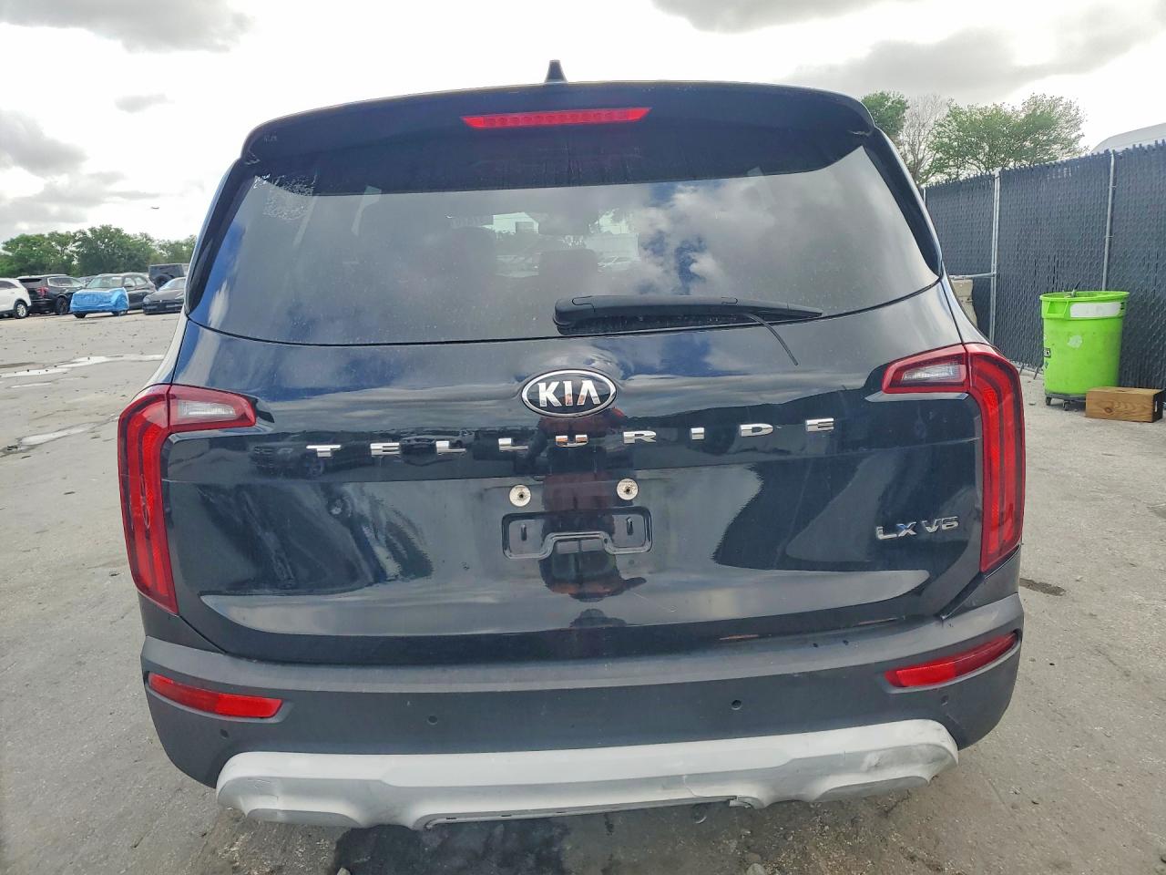 Kia Telluride Lx