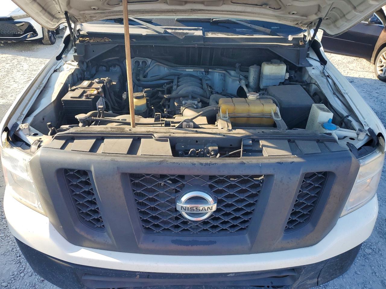 Nissan Nv