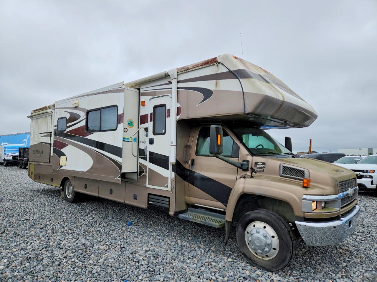Salvage Jayco C K5500 Image