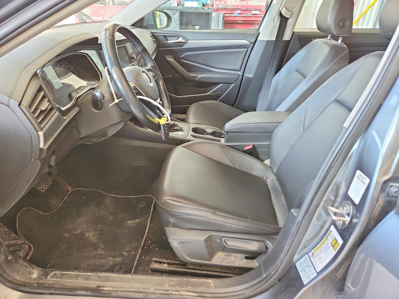 Volkswagen Jetta S
