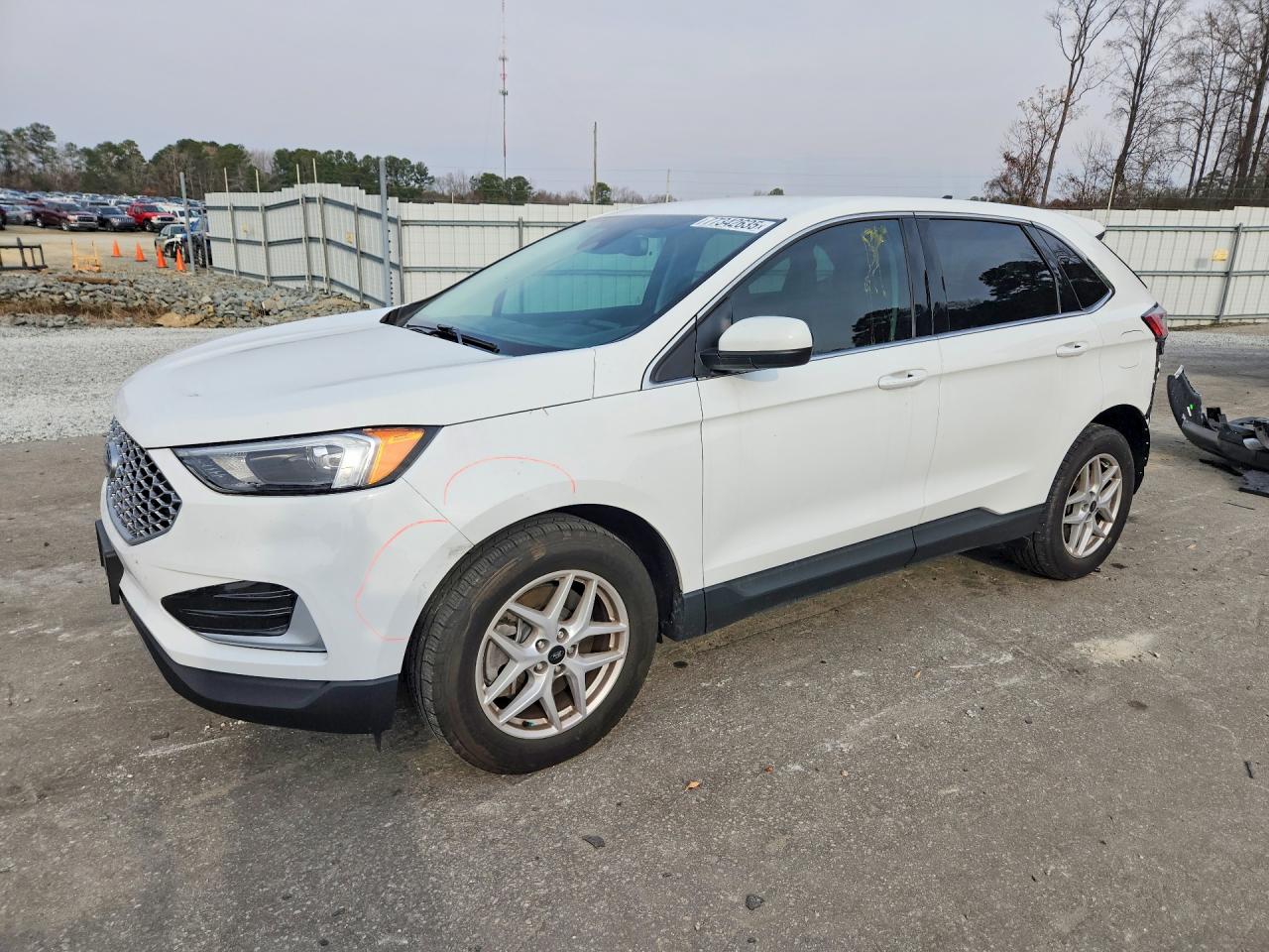 Salvage Ford Edge Image