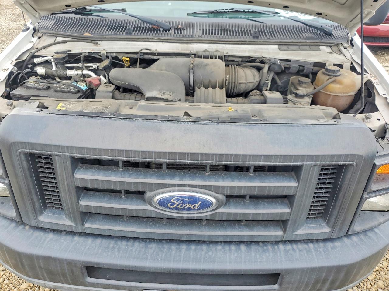 Ford E-250