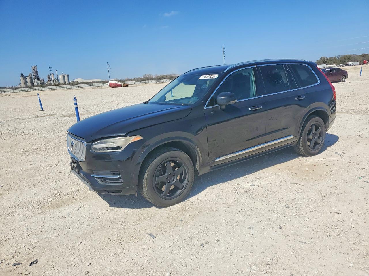 Salvage Volvo XC90 Image
