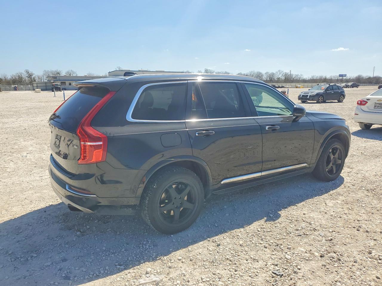Volvo XC90 T8