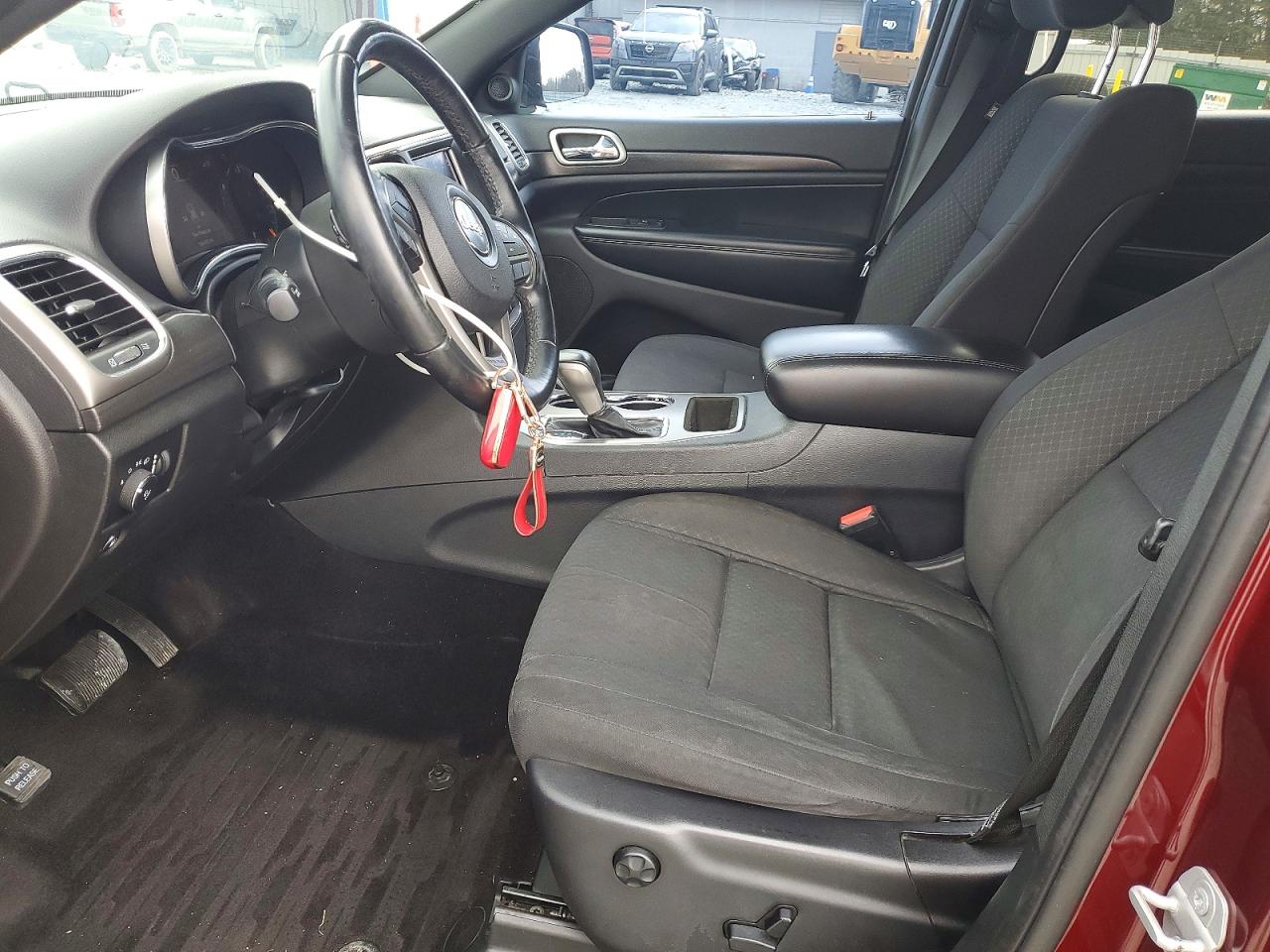 Jeep Grand Cherokee Laredo