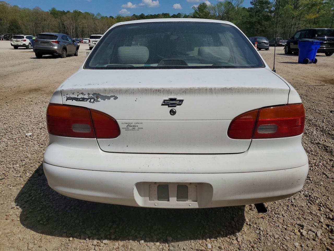 Chevrolet Prizm Base