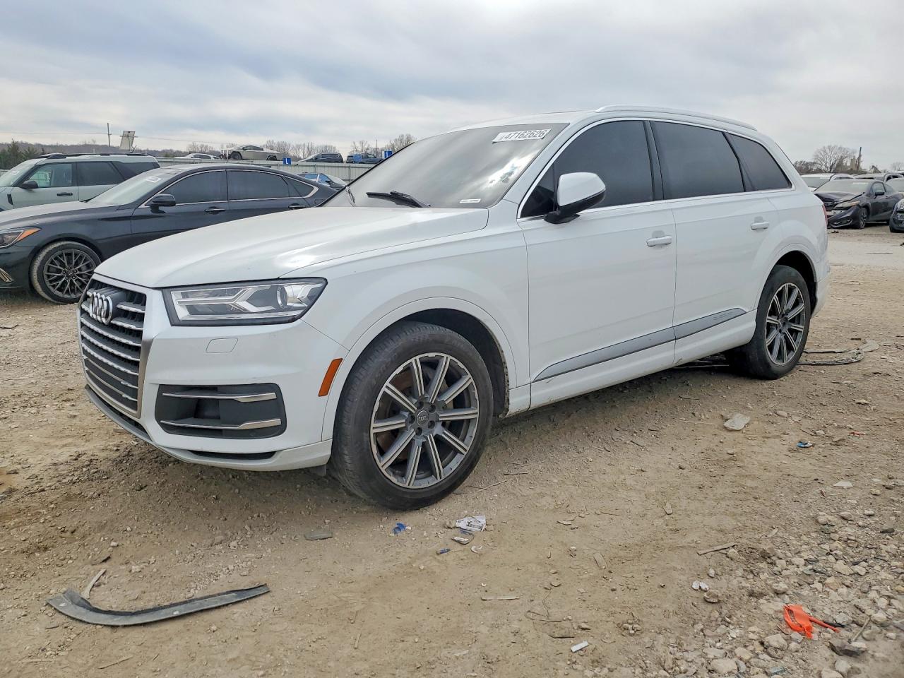Salvage Audi Q7 Image