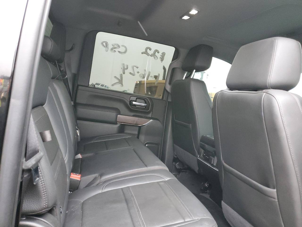GMC Sierra K2500 Denali