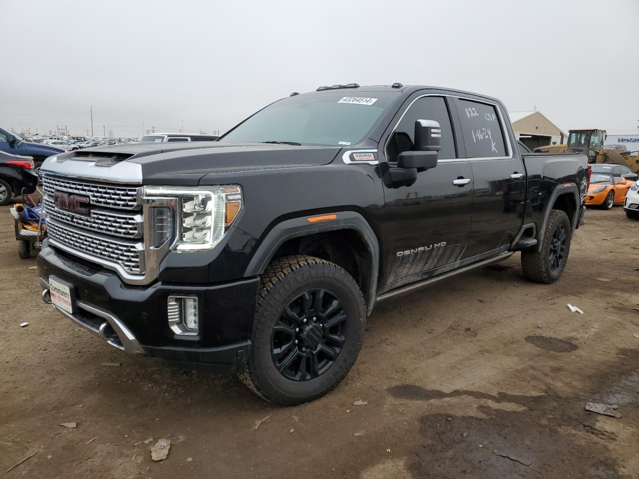 Salvage GMC Sierra Image