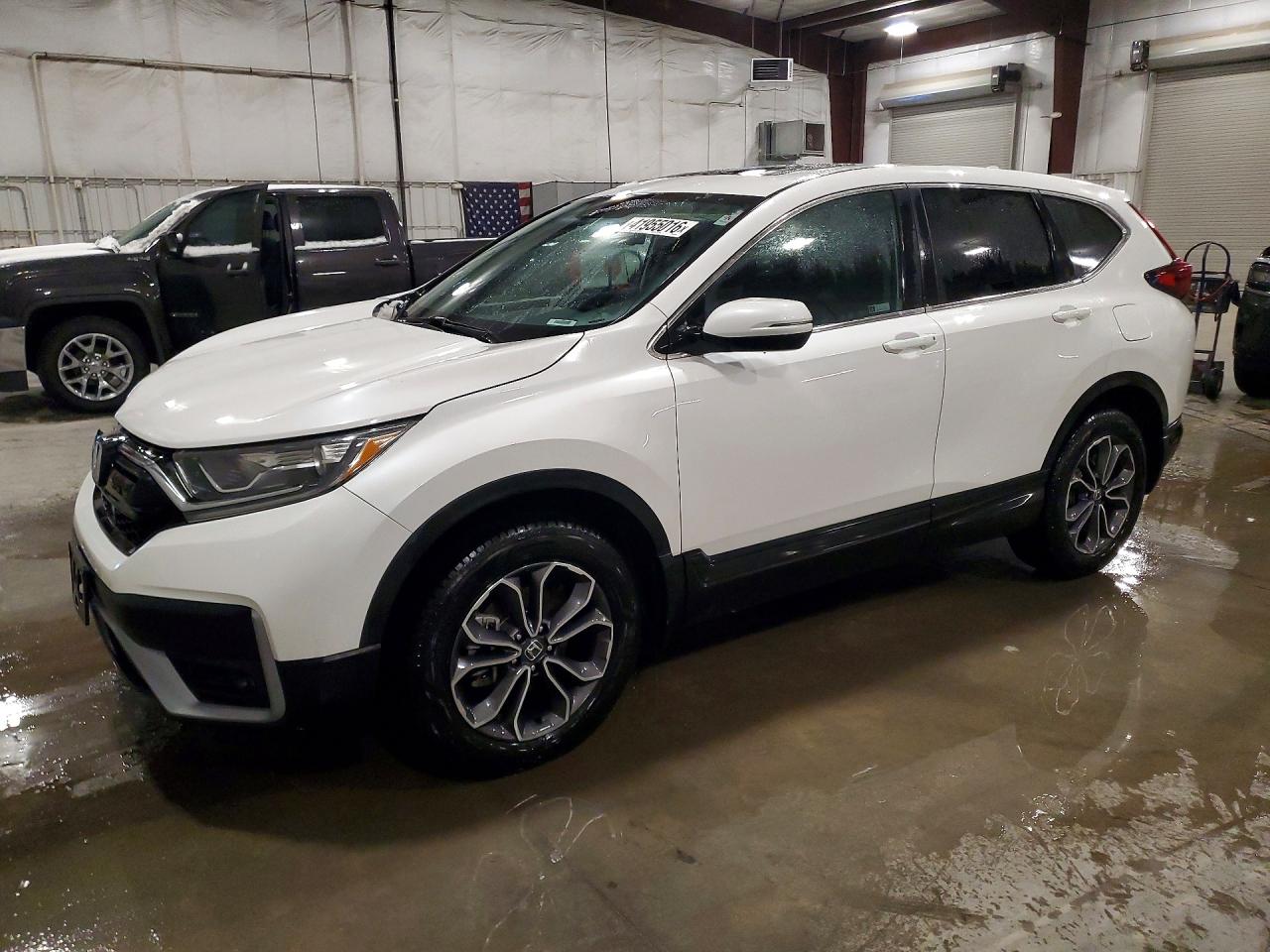 Salvage Honda CR-V Image