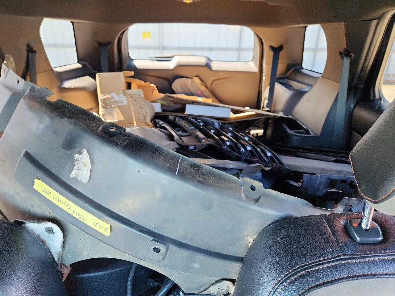Ford Explorer Xlt