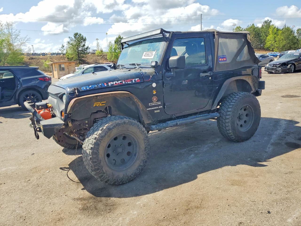 Salvage Jeep Wrangler Image