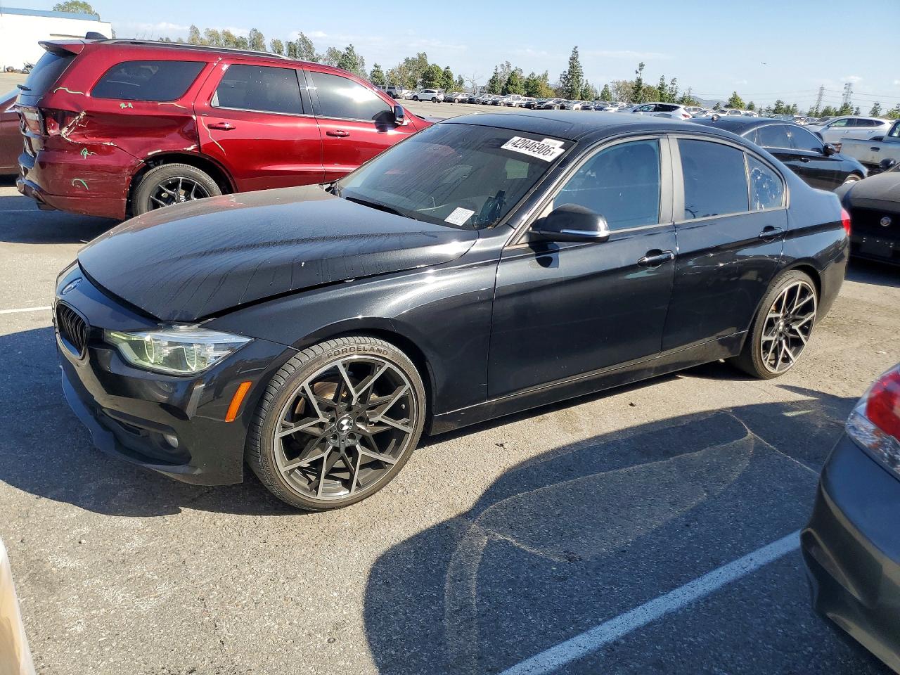 Salvage BMW 3 Series Image
