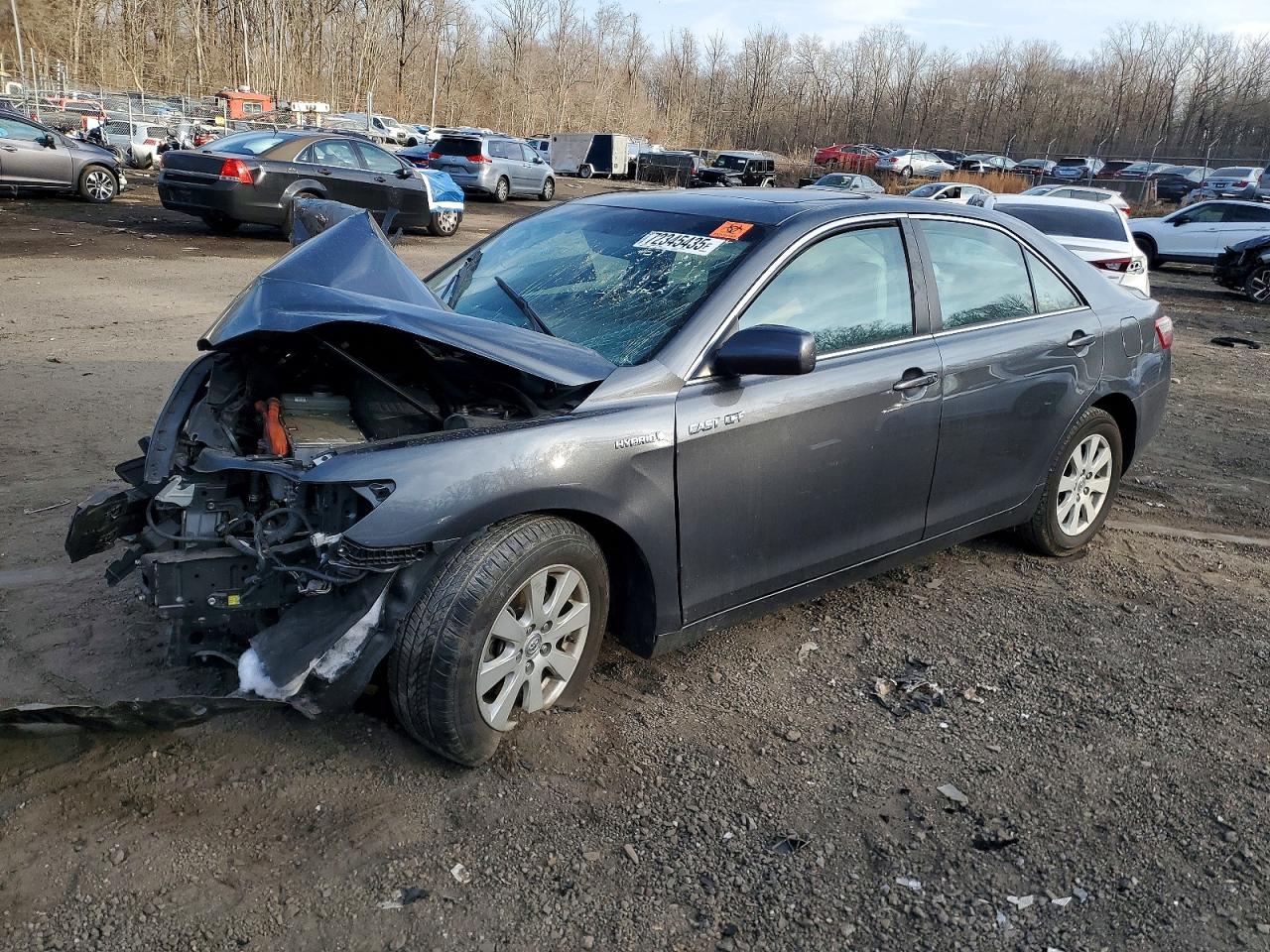 Salvage Toyota Camry Image