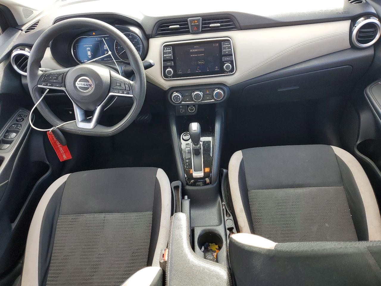 Nissan Versa Sv