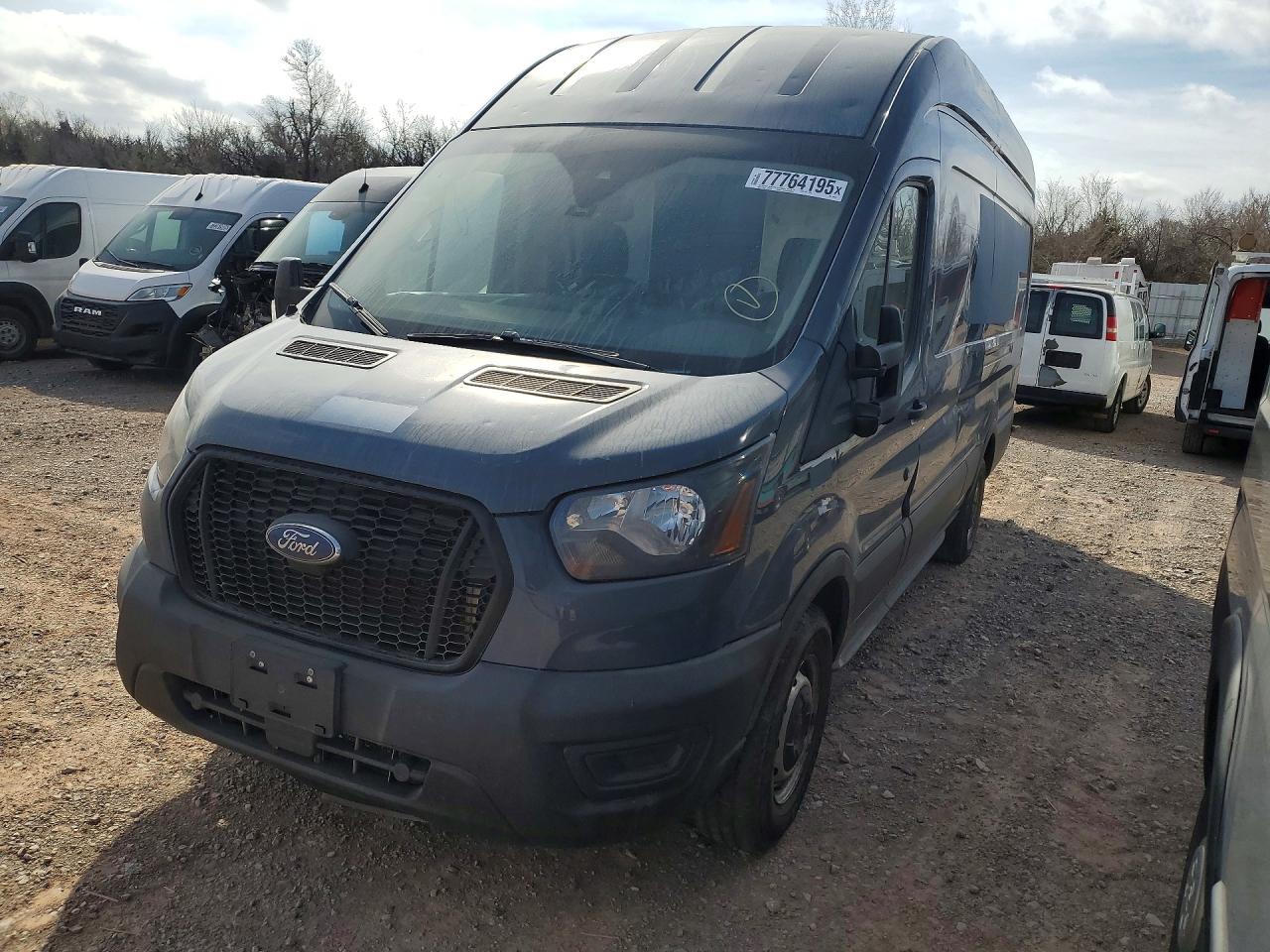 Salvage Ford Transit Image