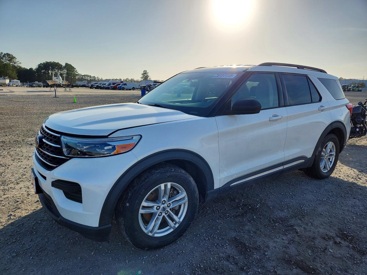 Salvage Ford Explorer Image