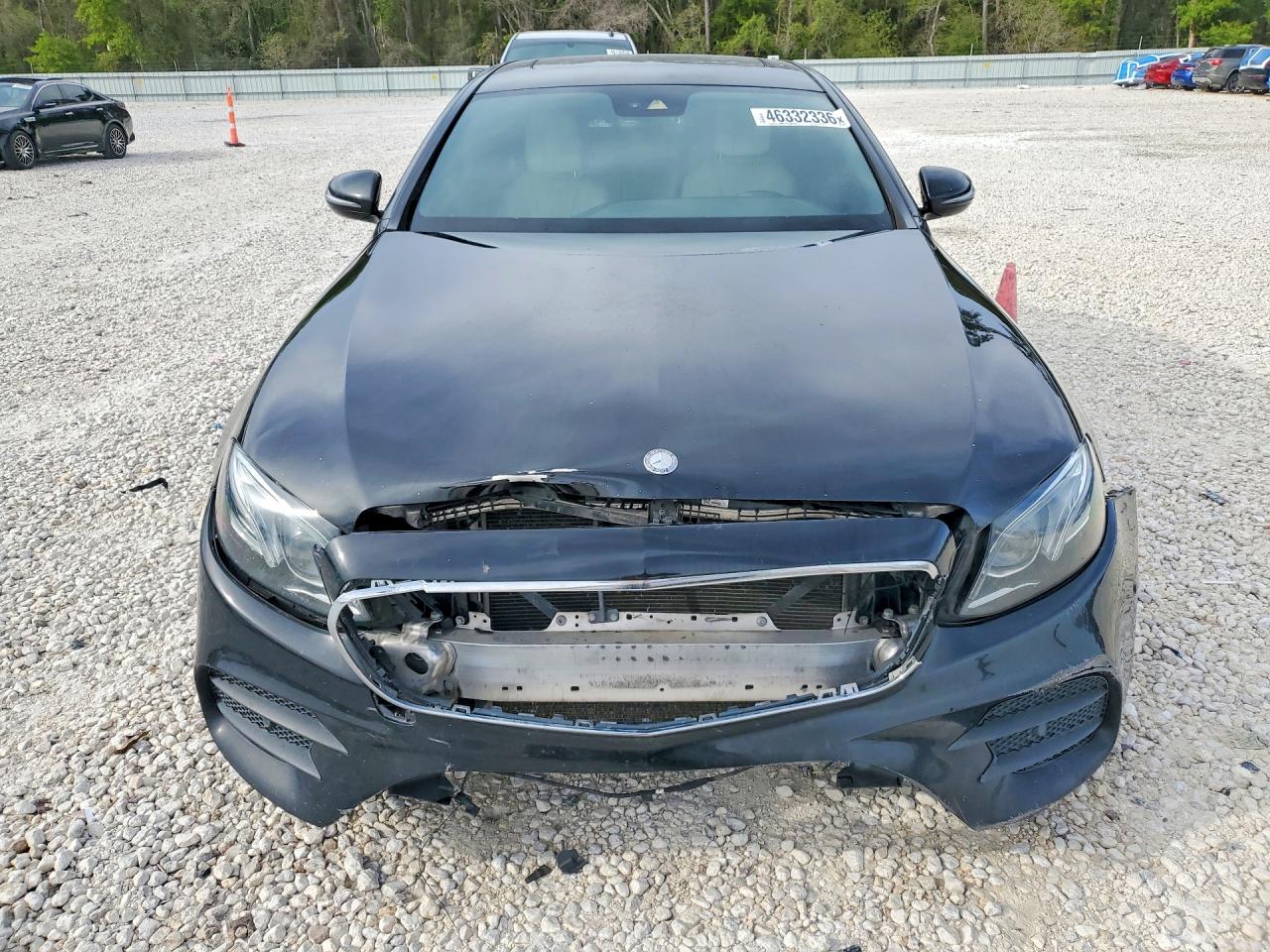Mercedes-Benz E-Class 300
