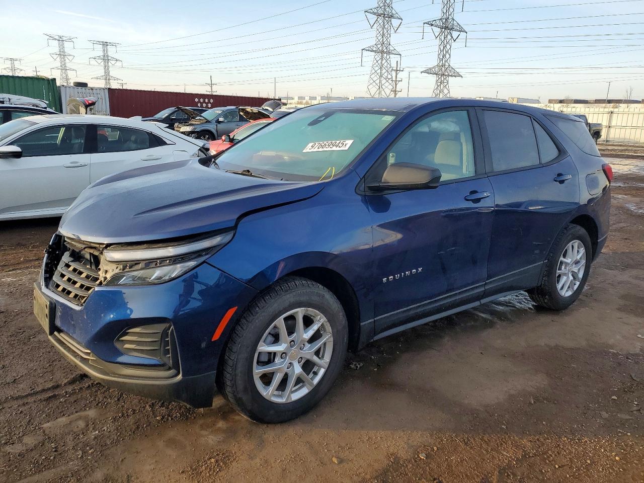 Salvage Chevrolet Equinox Image