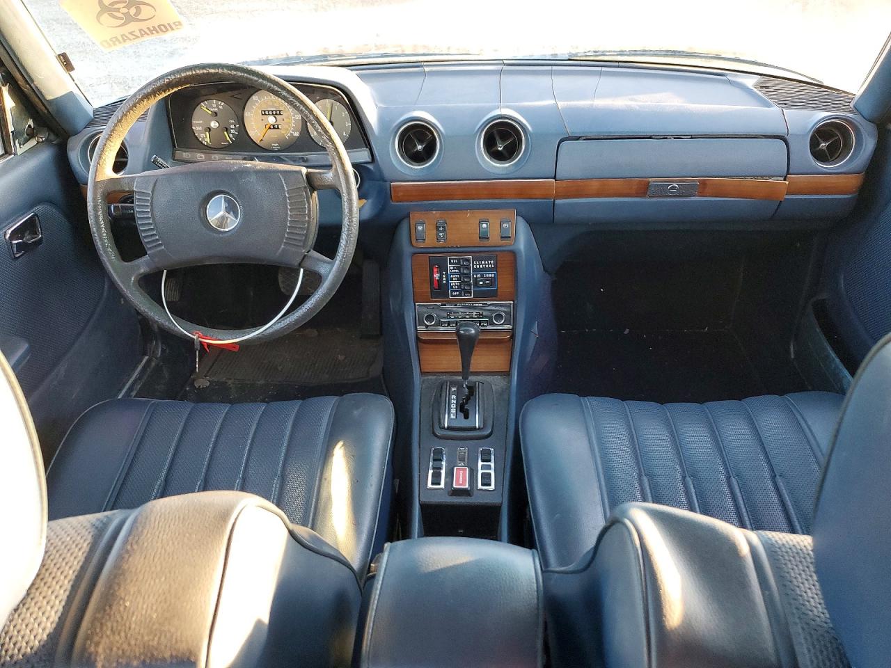 Mercedes-Benz 280-Class