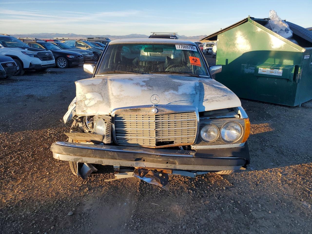 Mercedes-Benz 280-Class