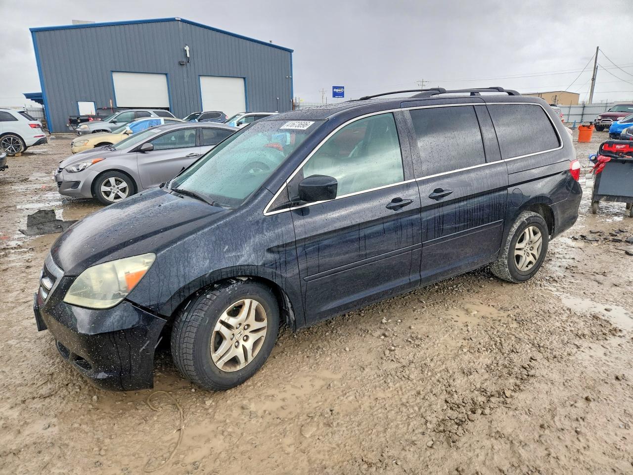 Salvage Honda Odyssey Image