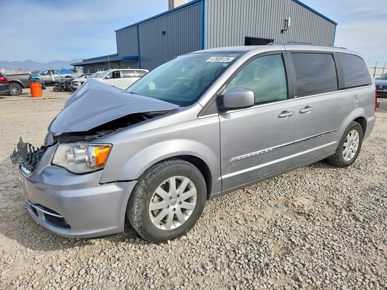 Salvage Chrysler Minivan Image
