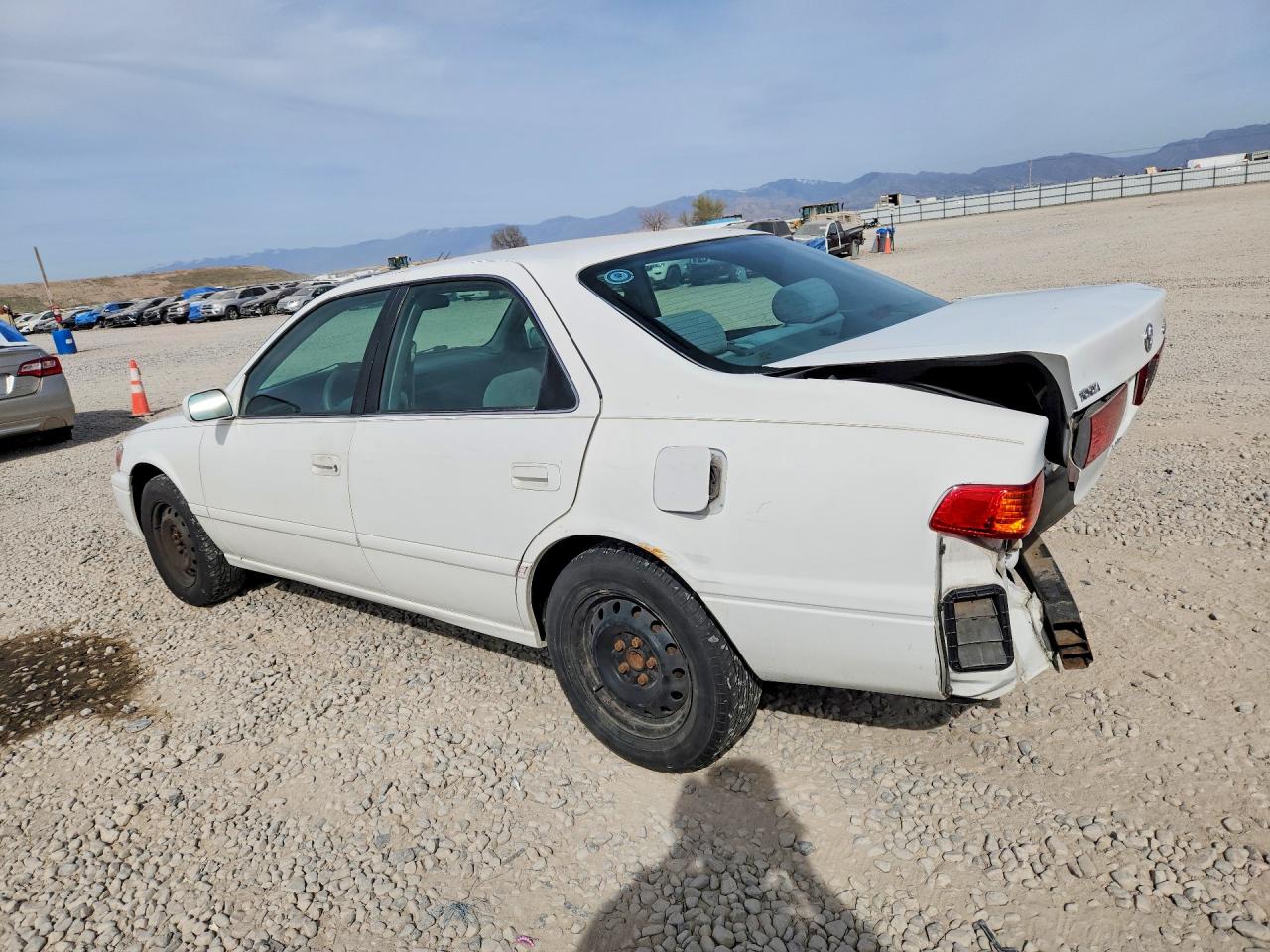 Toyota Camry Le