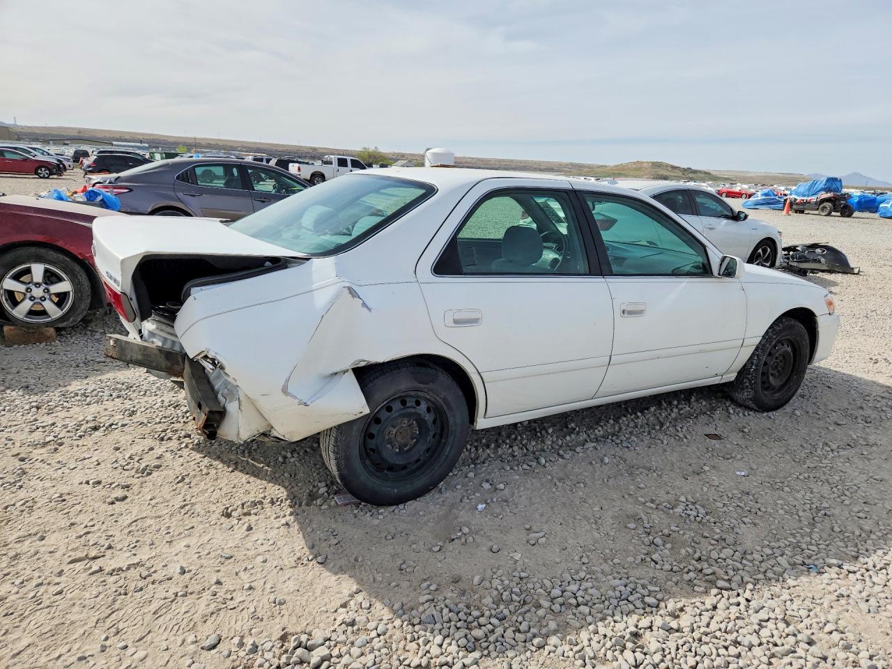 Toyota Camry Le