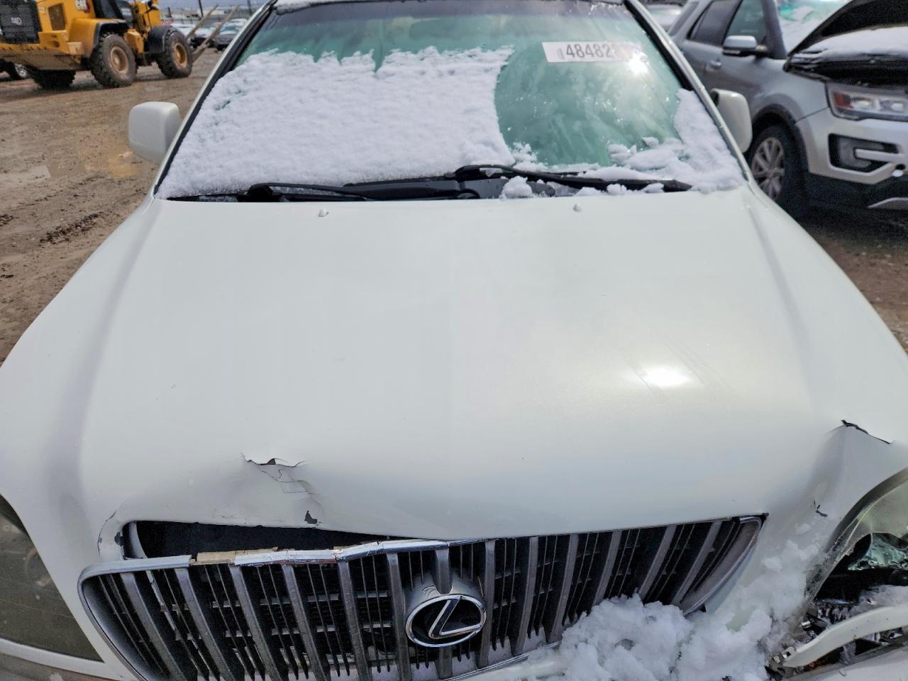 Lexus RX Base
