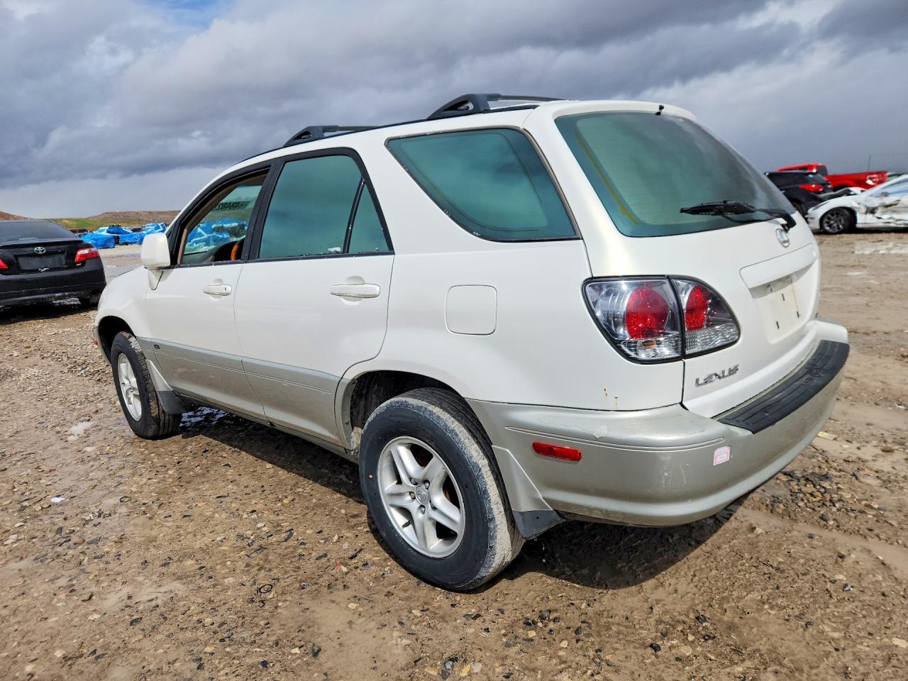 Lexus RX Base