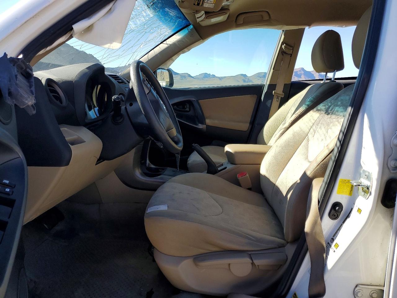 Toyota RAV4 Base