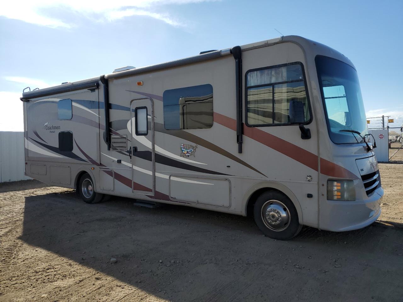Salvage Ford F-530 Image