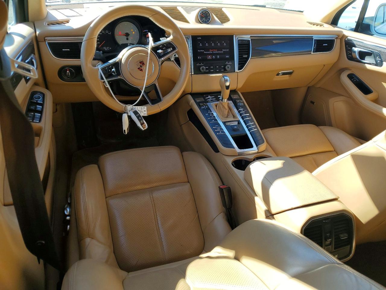 Porsche Macan S