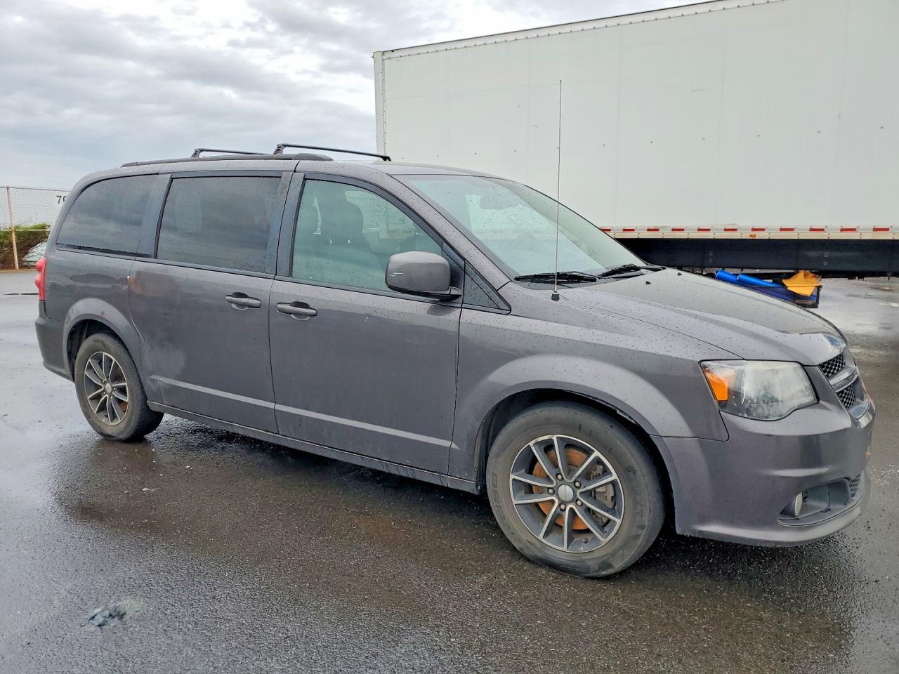 Dodge Caravan Gt