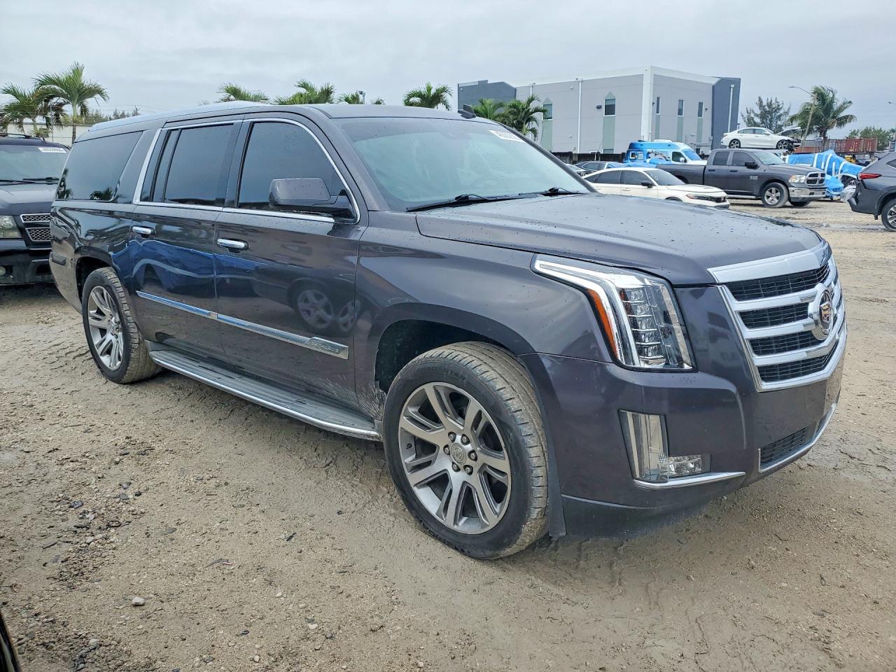 Cadillac Escalade Esv Luxury