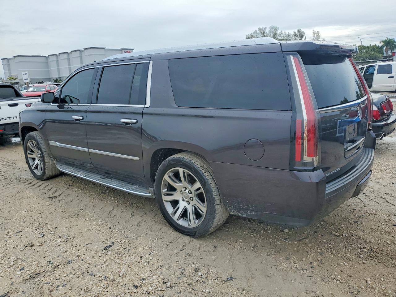 Cadillac Escalade Esv Luxury