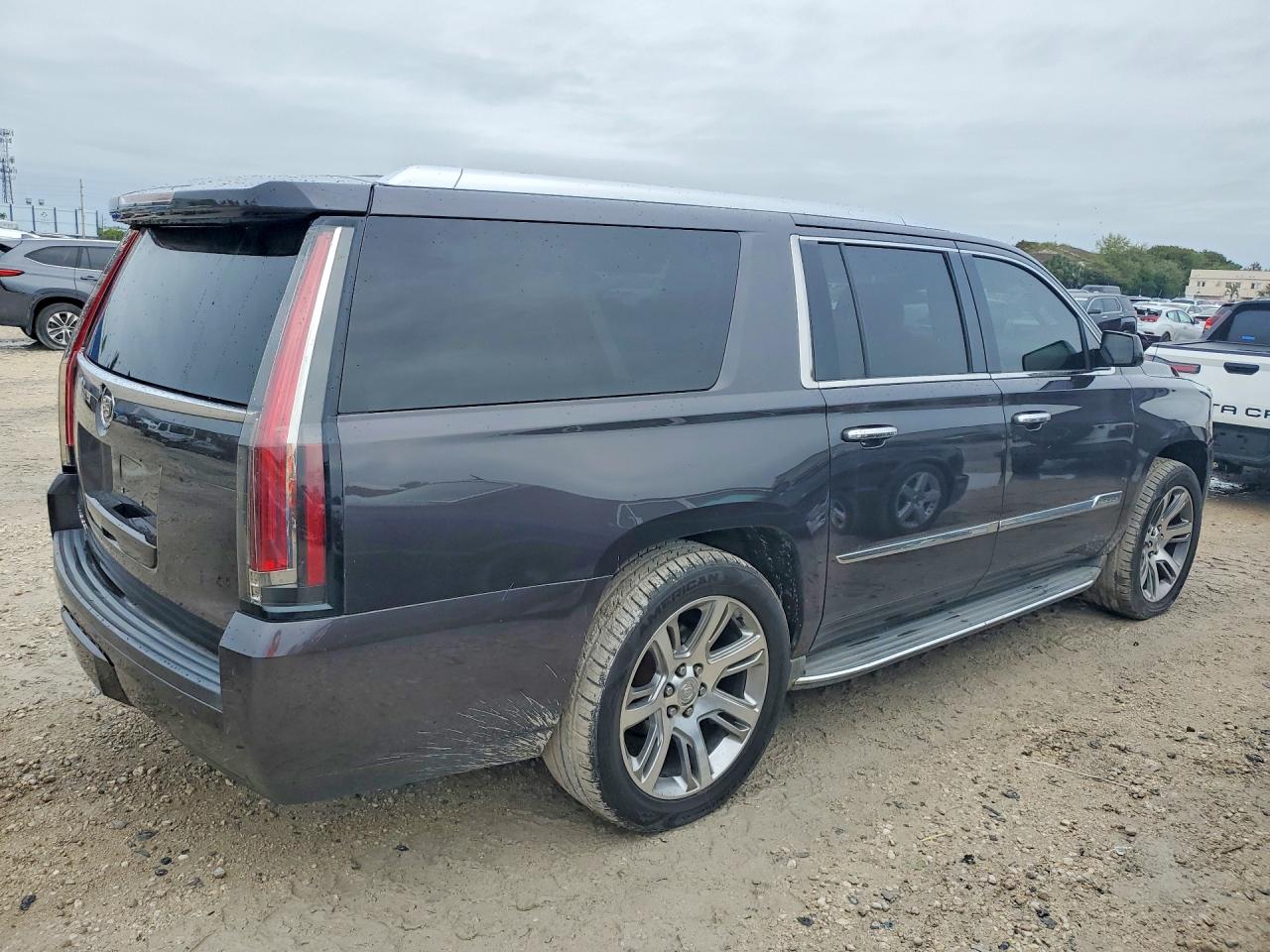 Cadillac Escalade Esv Luxury