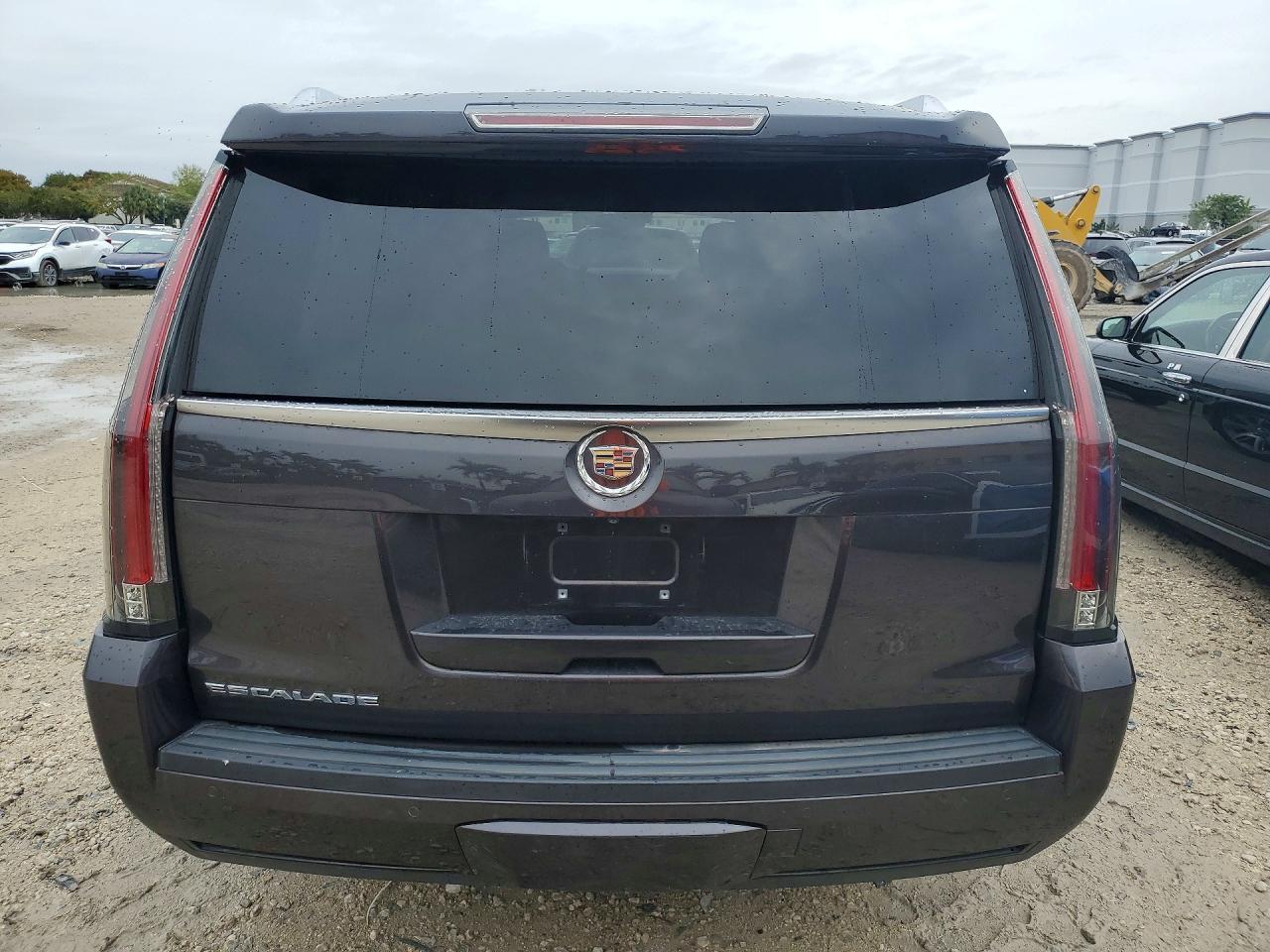 Cadillac Escalade Esv Luxury