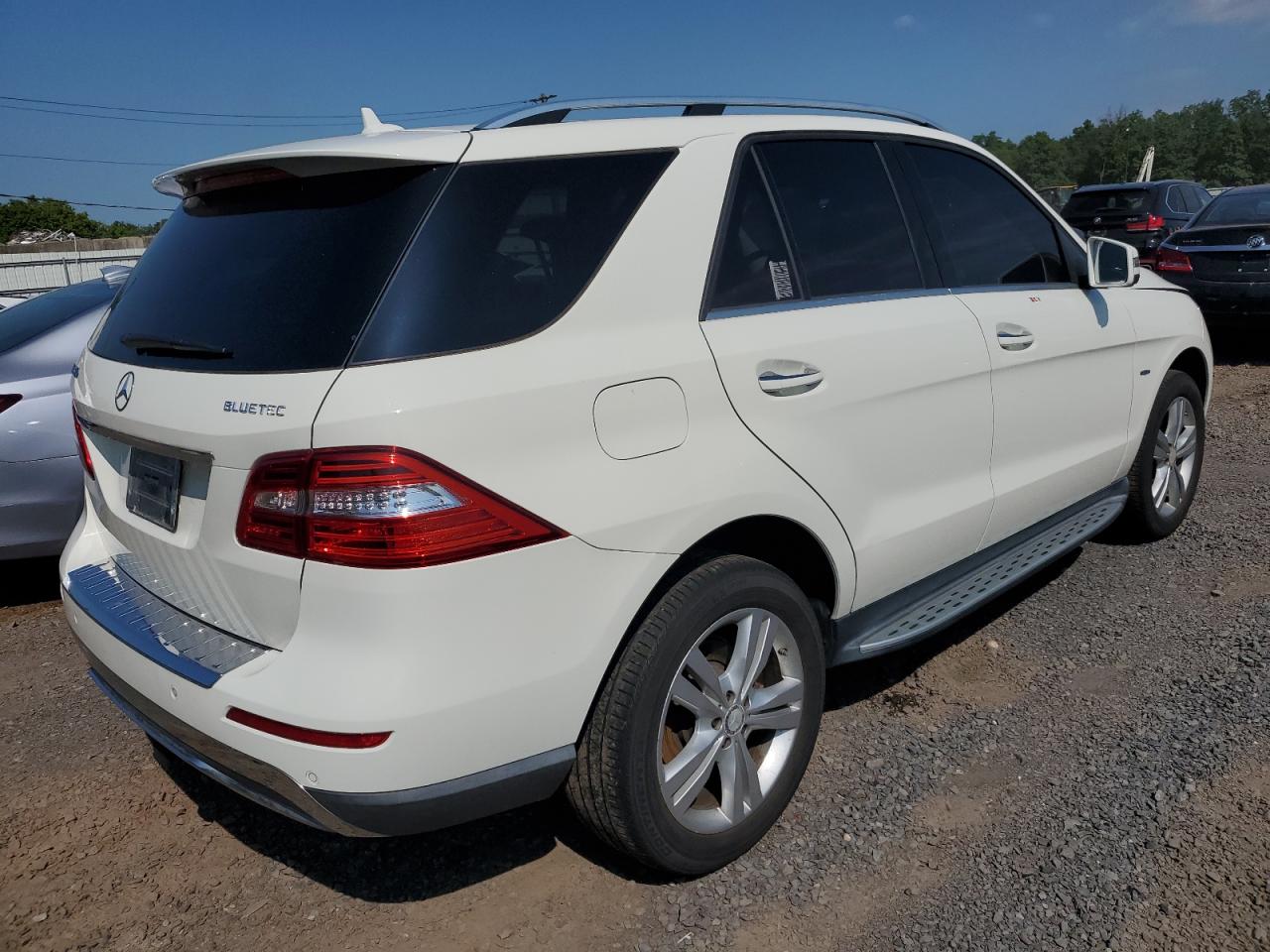 Mercedes-Benz M-Class 350 Bluetec